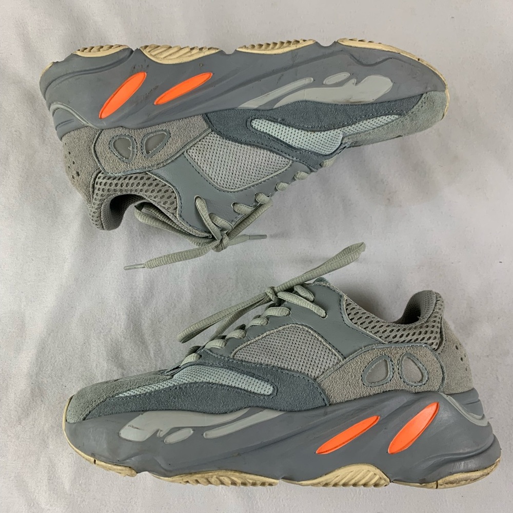 Adidas Yeezy Womens 8 Running Shoes